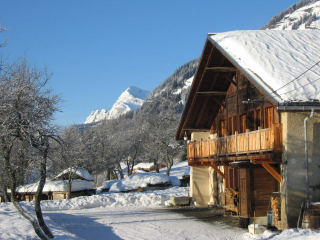 Ferme Arvin / Studio 